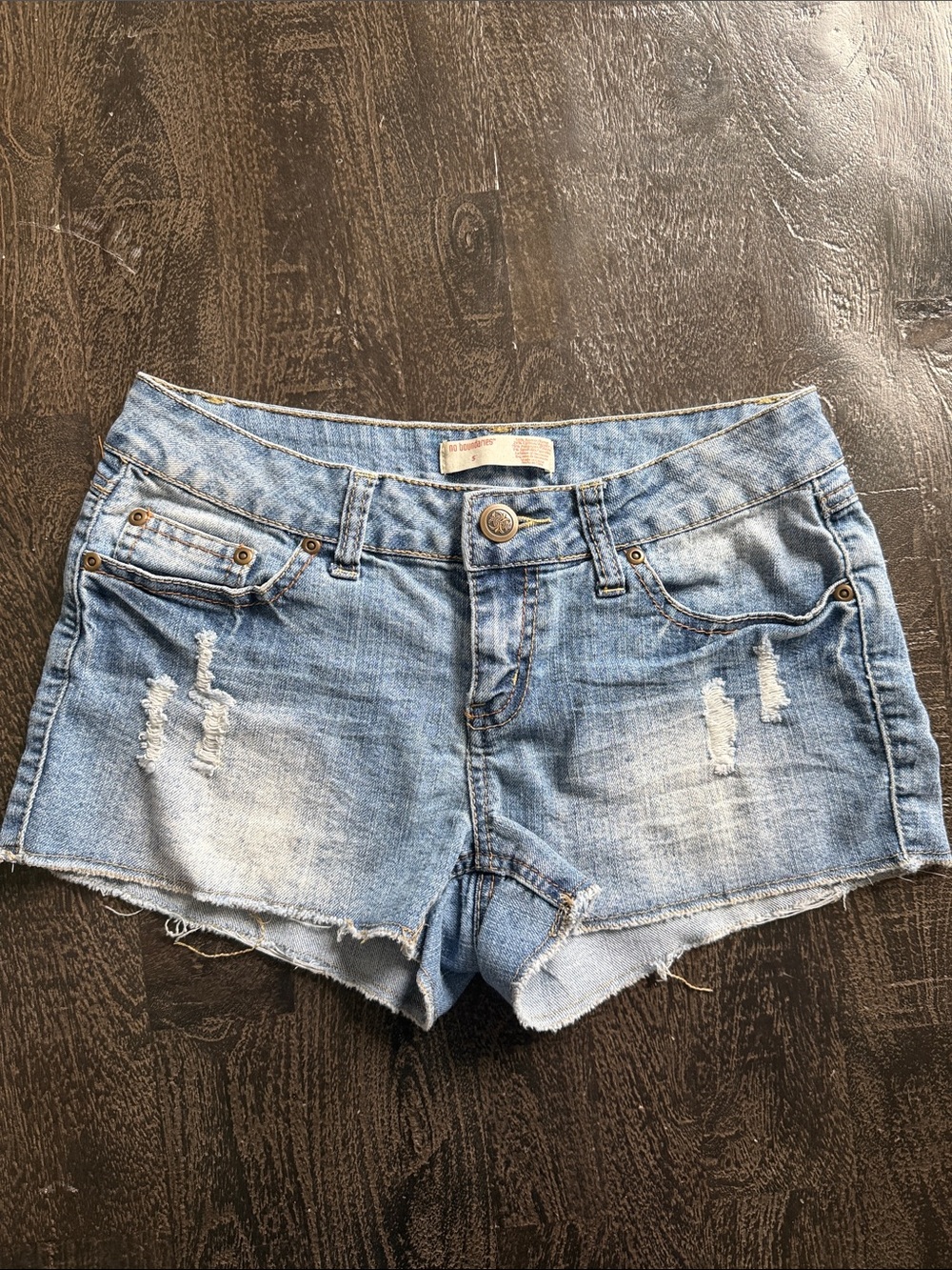 No Boundaries Light Blue Distressed Denim Cutoff Shorts